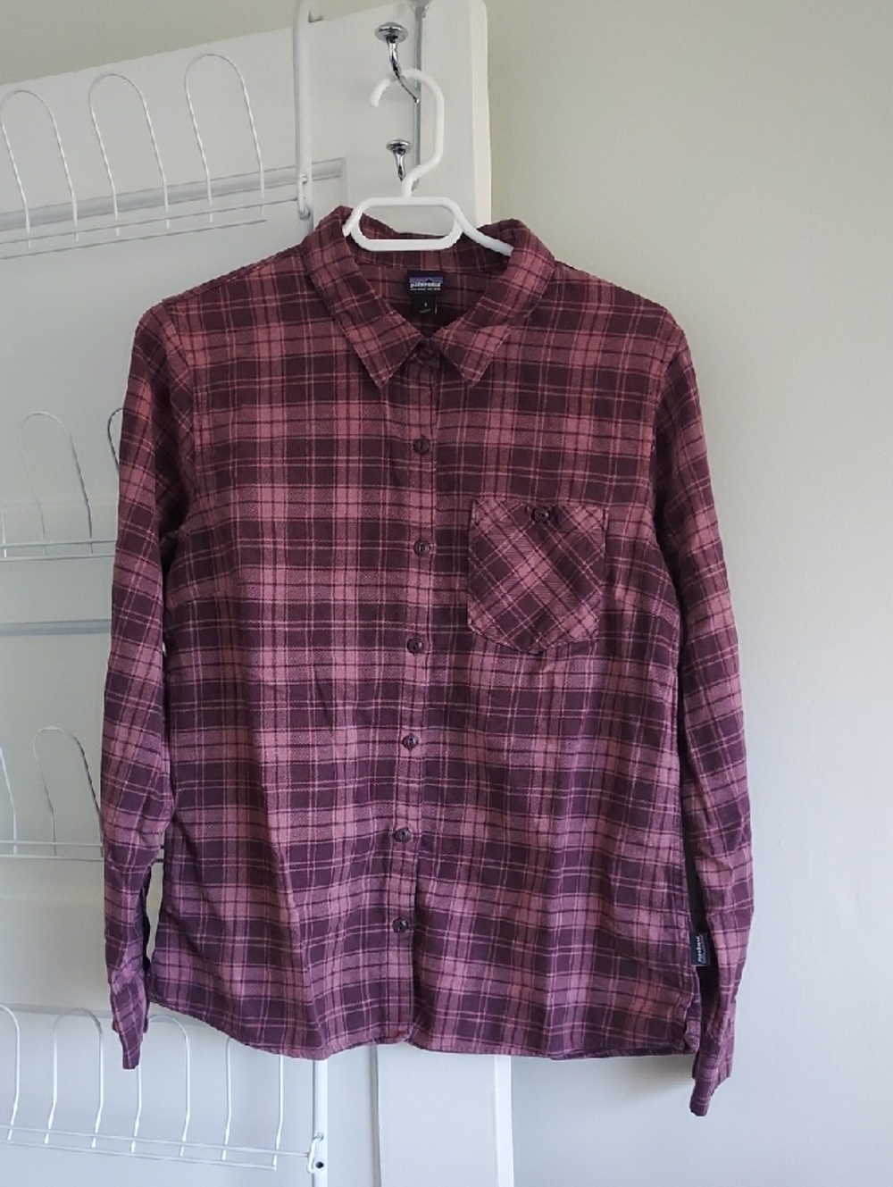 Patagonia Heywood Flannel Shirt Color: Herder: Dark Currant 100% Organic Cotton
